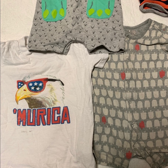 Bundle of 7 Sumer rompers bodysuits - Picture 5 of 7